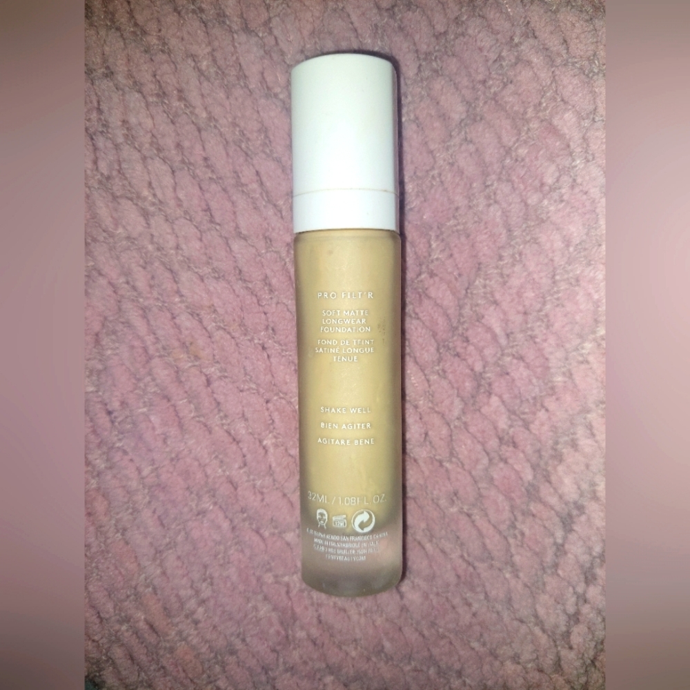 Fenty pro filt'r soft matte foundation in 145